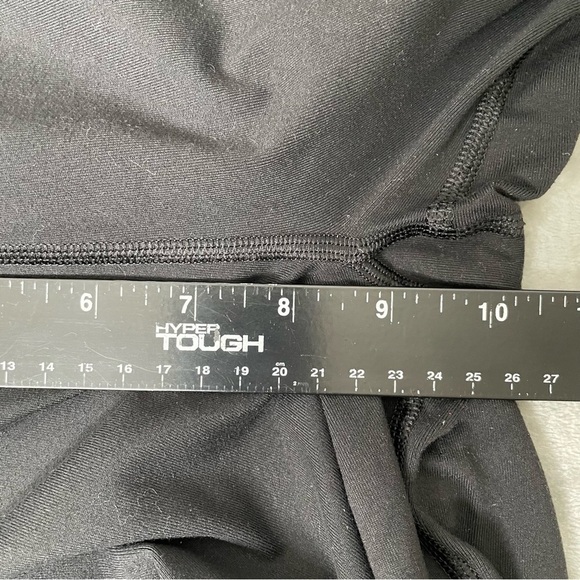 Victoria’s Secret Sport VSX Knockout Black Capri Leggings Set of 2 Size S - Picture 12 of 16